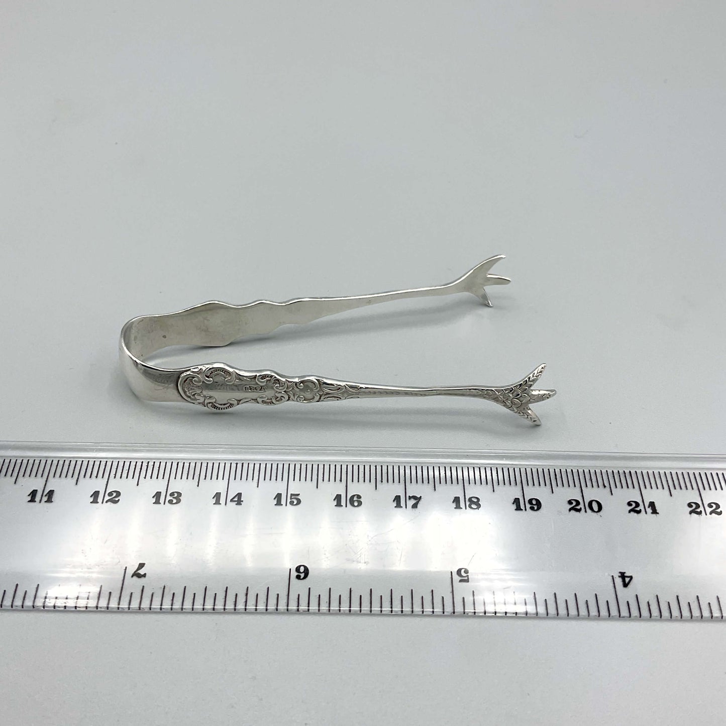 Antique 1902 Small Sterling Silver Sugar Tongs