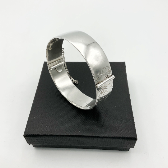 1980 Heavy Sterling Silver Hinged Bracelet