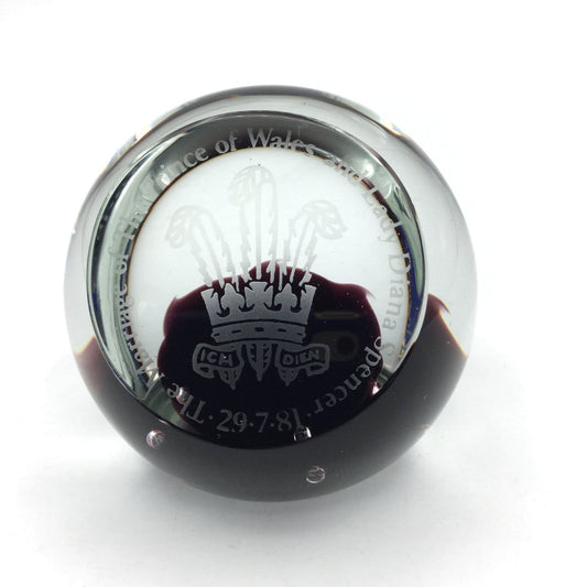 Caithness Duet Limited Edition Paperweight