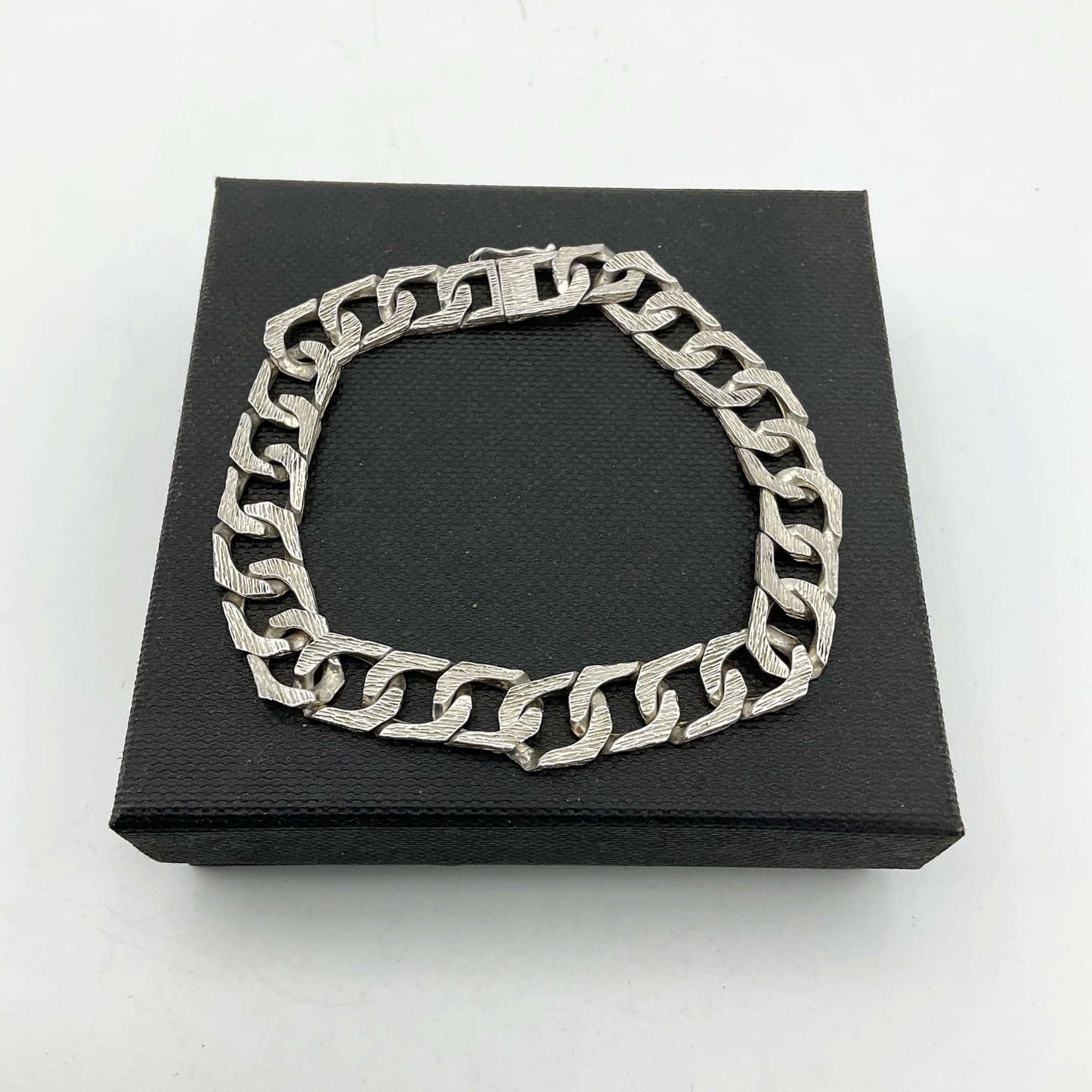 1980s Sterling Silver Chain Bracelet, Figaro Bracelet