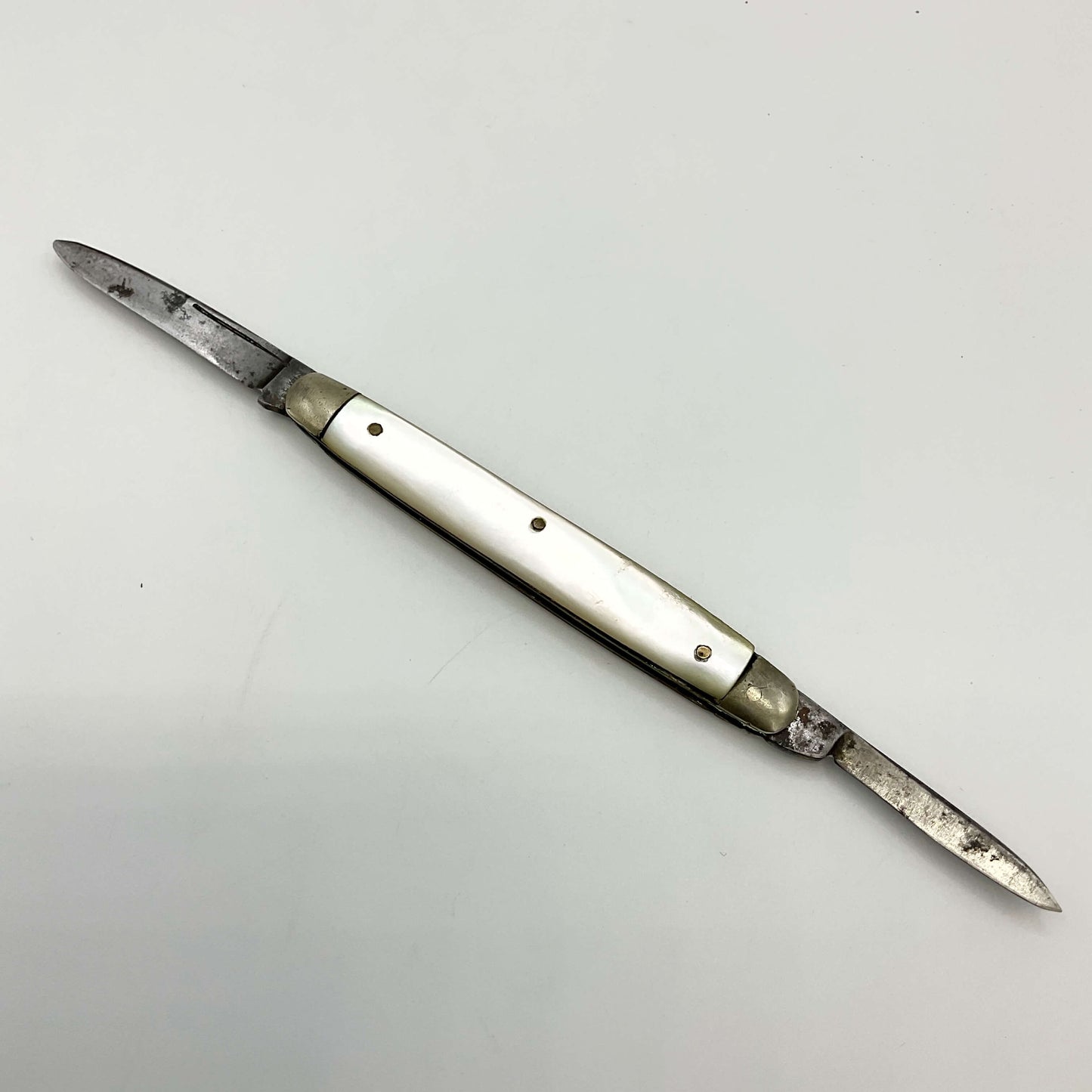 Antique Steel and Pearl Handled Pen Knife