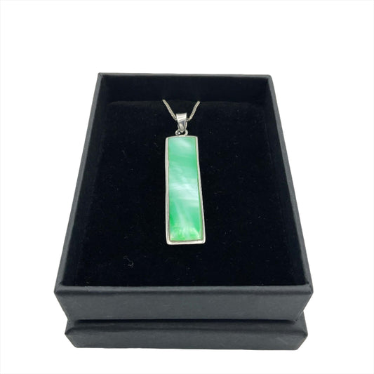 Green mother of pearl pendant necklace in a presentation box 
