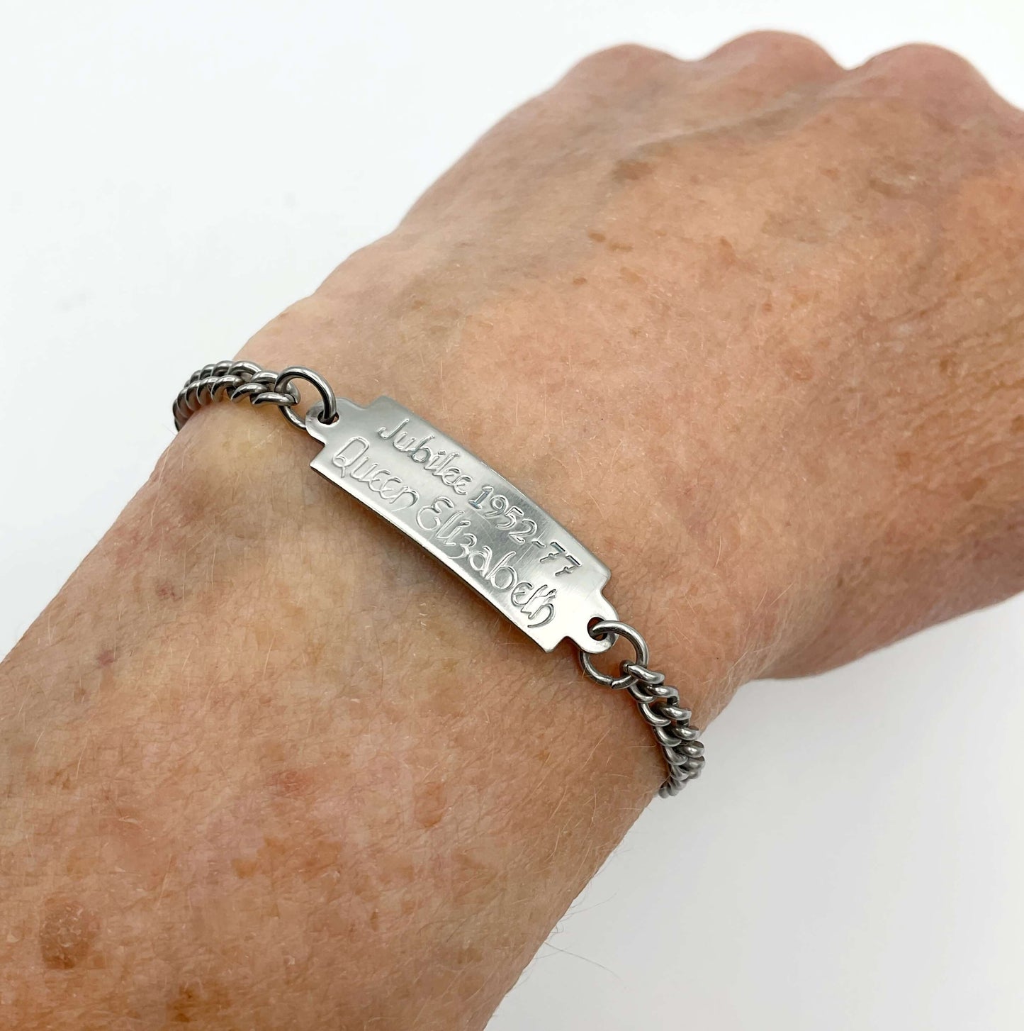 Queen Elizabeth II Silver Jubilee Bracelet