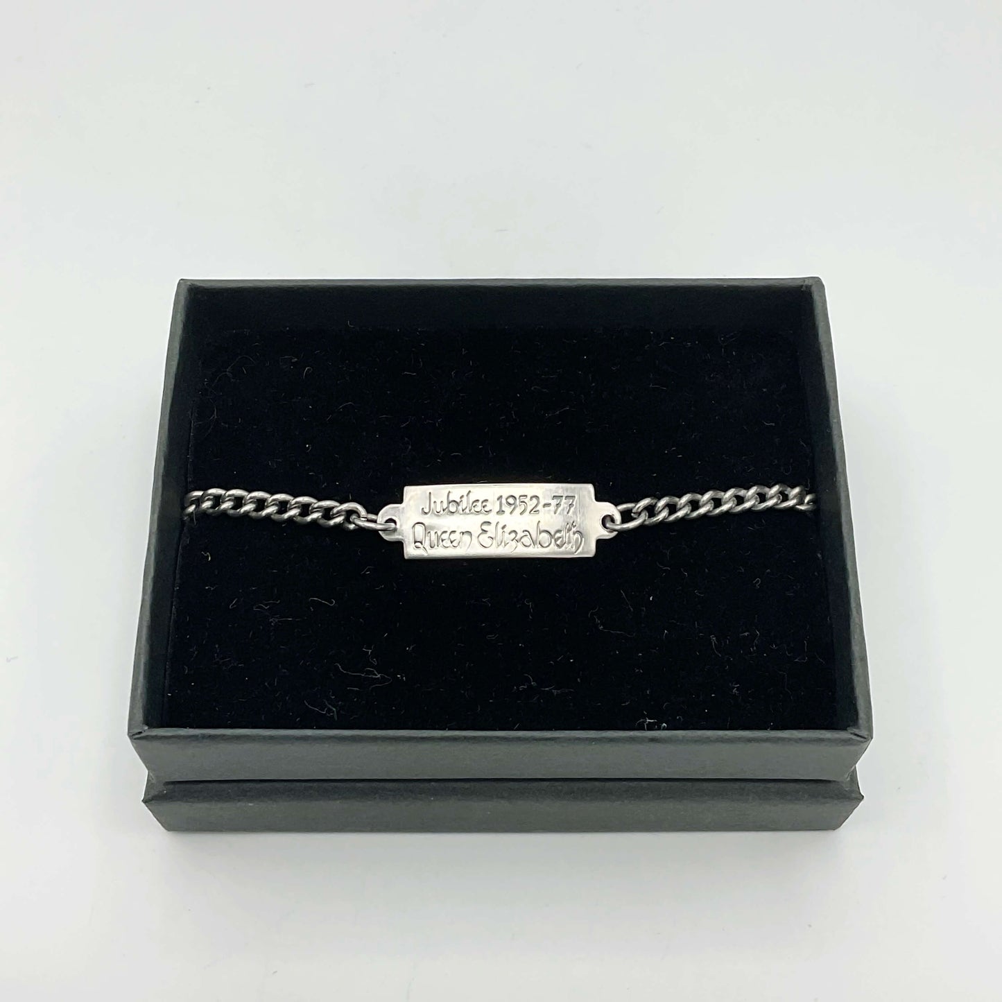 Queen Elizabeth II Silver Jubilee Bracelet