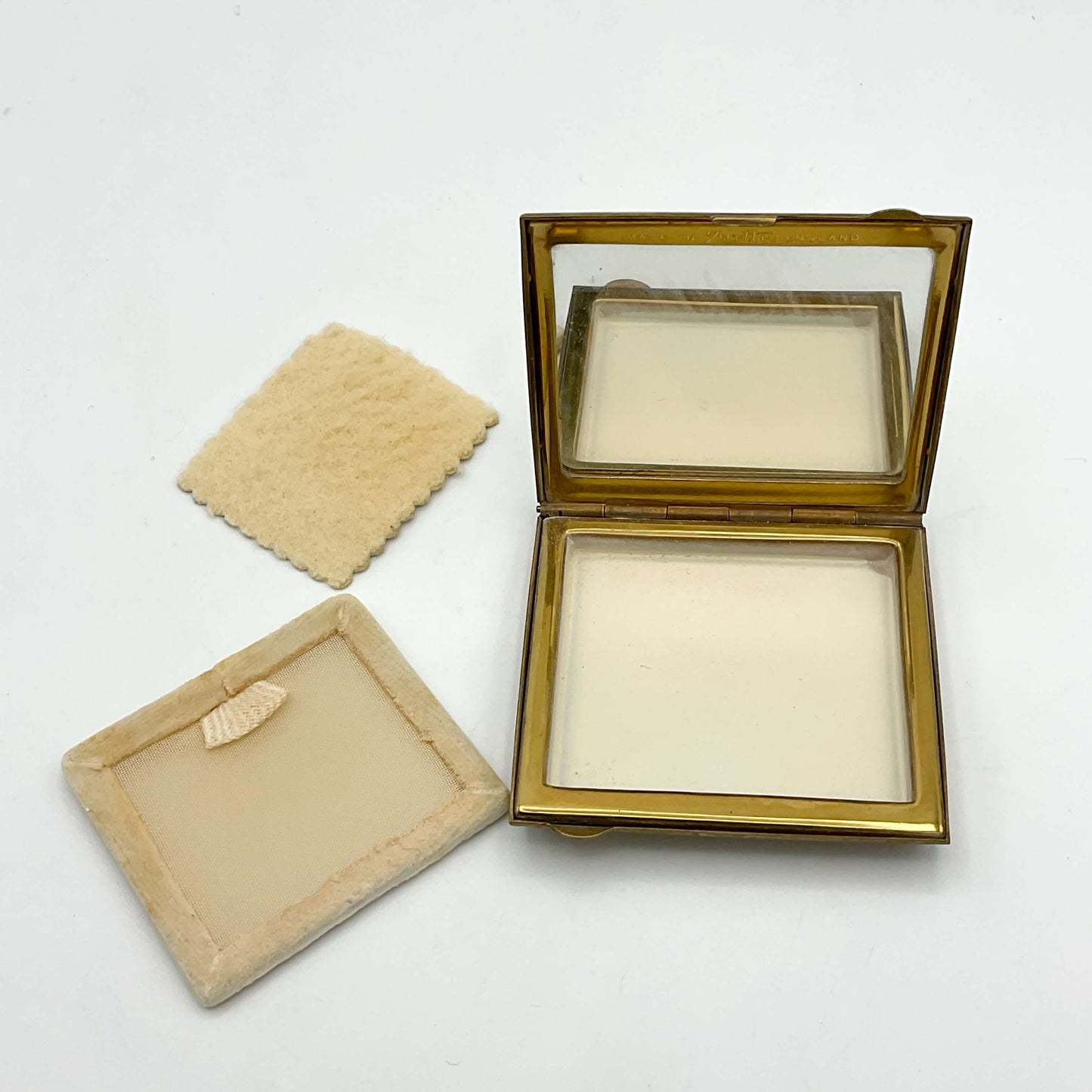 1940s Zenette Mini Mirror Compact