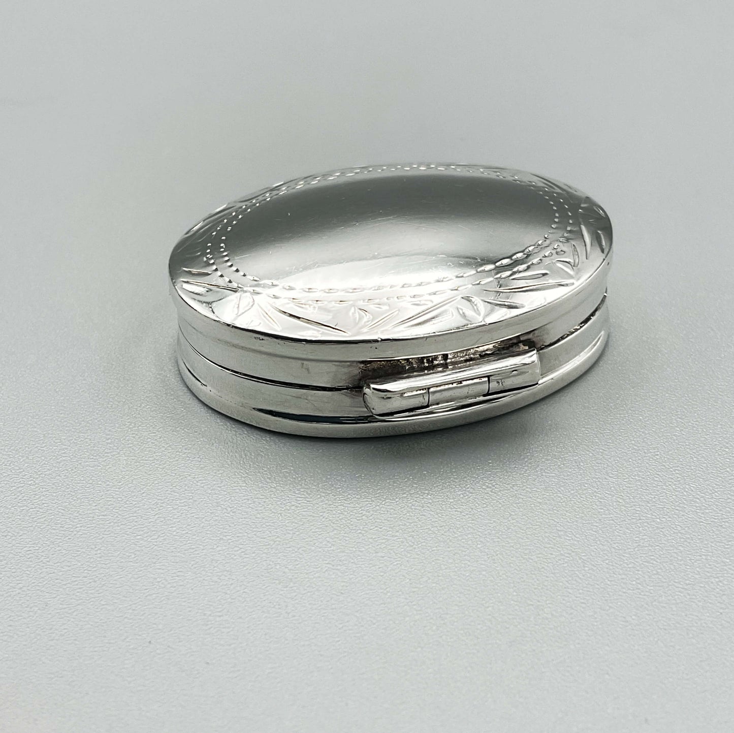 Vintage Oval Sterling Silver Pill Box