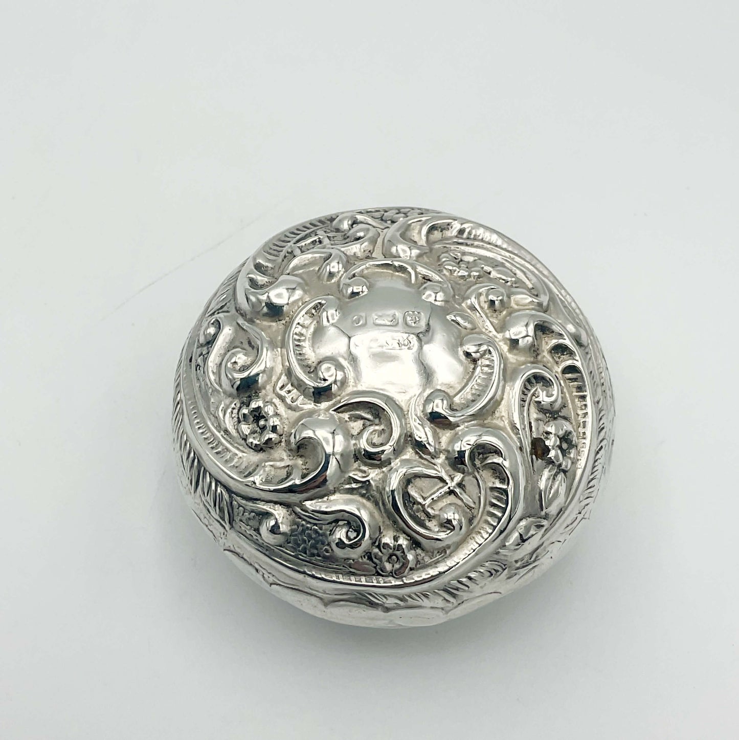 Antique 1902 Embossed Solid Silver Pill Box