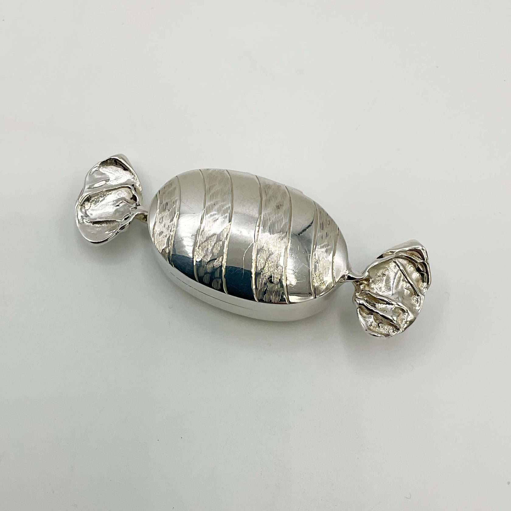 Classic Pill Bag - Silver